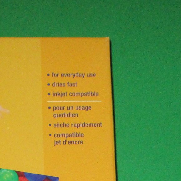 Staples Photo Paper 60 Sheets 4 x 6 Inch Gloss for Ink Jet Print Your Own Pics - Picture 3 of 6